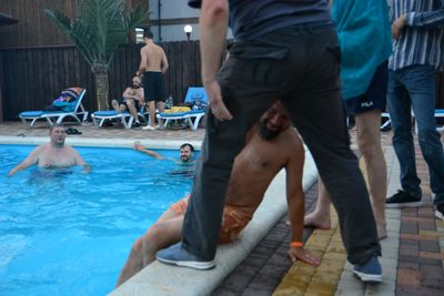 фото